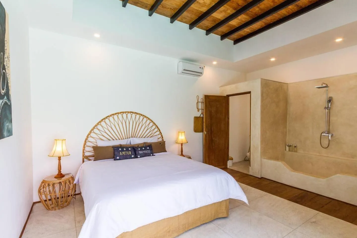 Villa Jannu By Dreamawaybali Seminyak  Indonesia