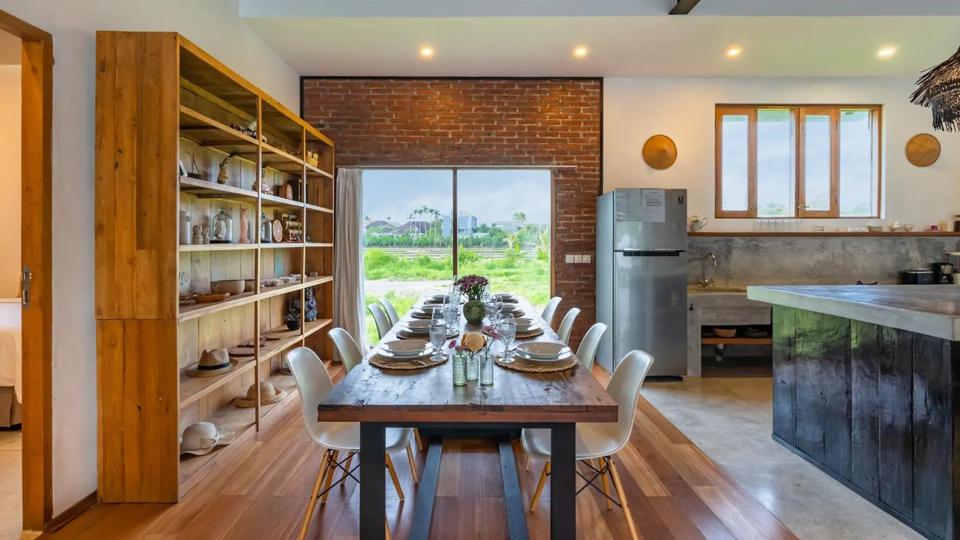 Villa Jannu By Dreamawaybali Seminyak  Indonesia